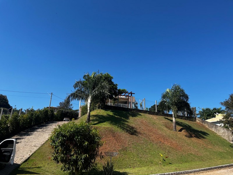 CHACARA EM CONDOMÍNIO NA REPRESA