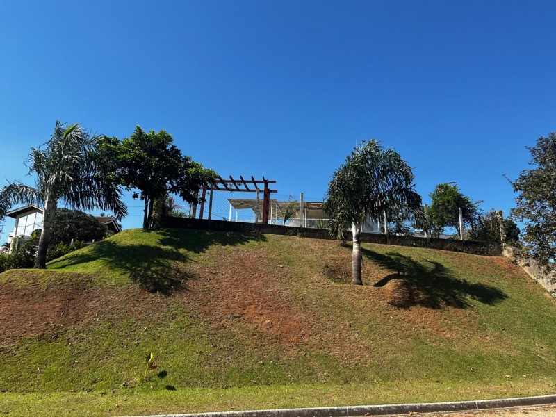 CHACARA EM CONDOMÍNIO NA REPRESA