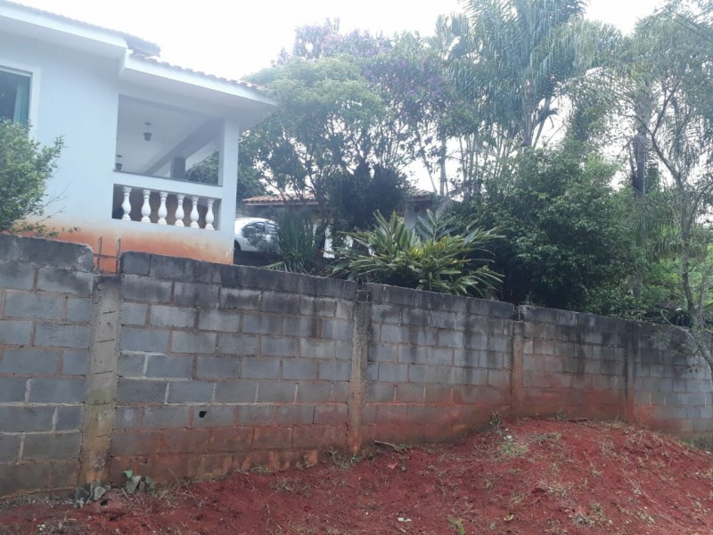 CHACARÁ DUAS CASAS PISCINA