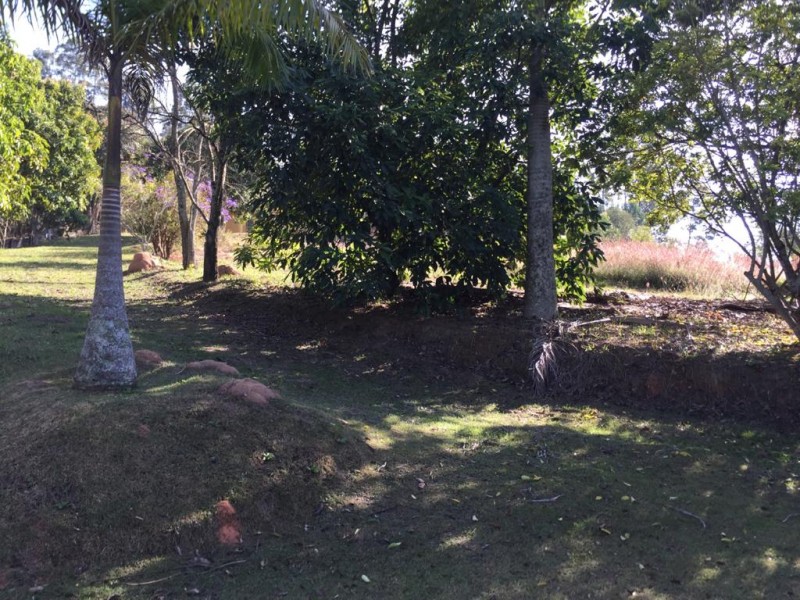ÁREA RURAL CASA E CHALÉS