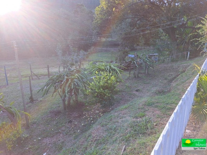 SITIO COM CÓRREGO OTIMA LOCALIZAÇÃO