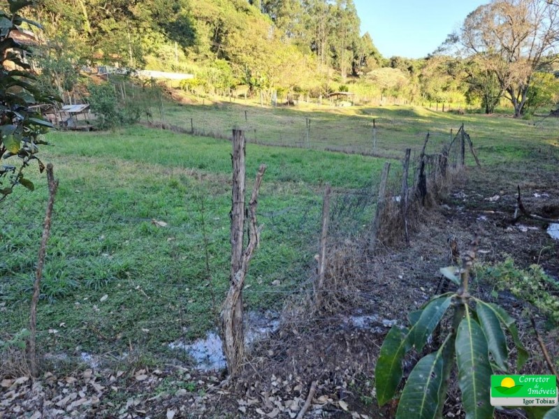 SITIO COM CÓRREGO OTIMA LOCALIZAÇÃO