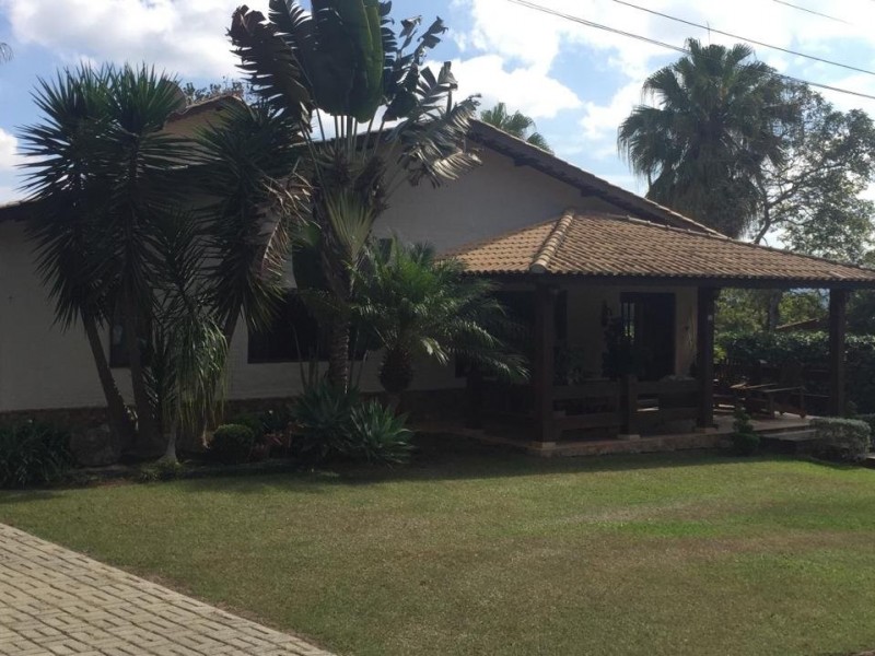 LINDA CASA CONDOMINIO 40 CASAS