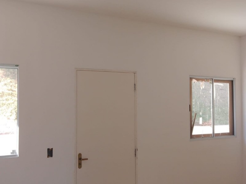 CASA NOVA EM  SERRA NEGRA