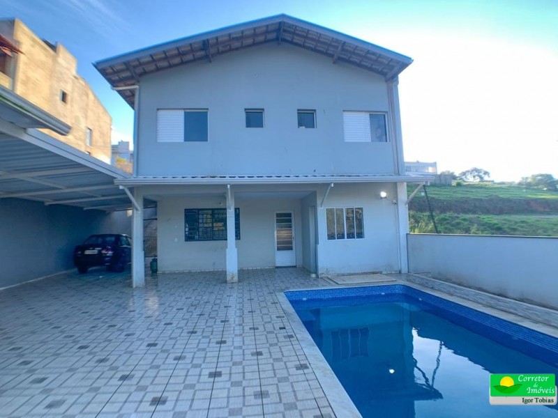 CASA COM PISCINA + VISTA 