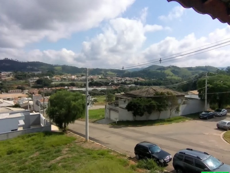 SOBRADO COM LINDA VISTA