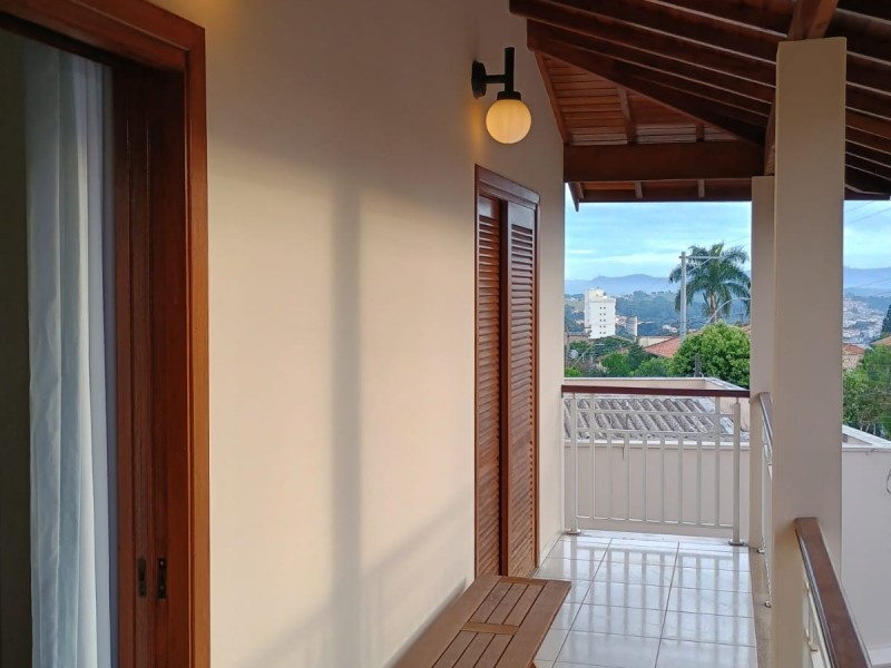 CASA ALTO PADRÃO