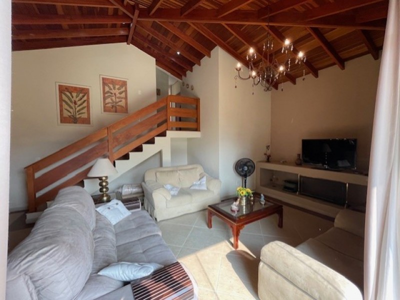 CHACARÁ ALTO PADRÃO