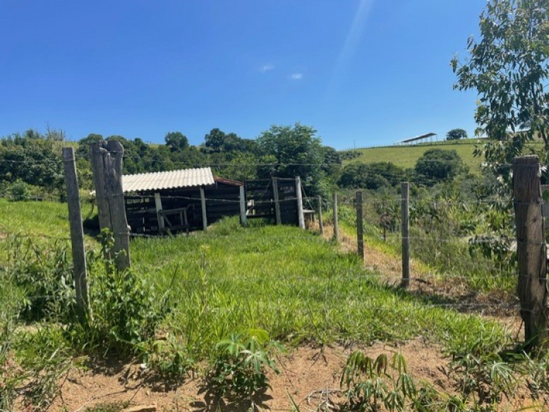 SÍTIO 2 LAGOS 