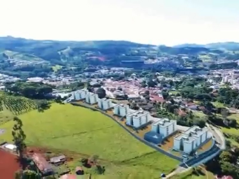 APARTAMENTO PRÓXIMO CENTRO