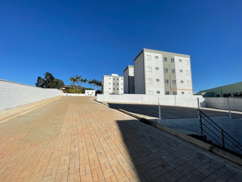APARTAMENTO PRÓXIMO CENTRO