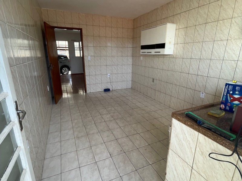 CASA COM ÓTIMA RENDA