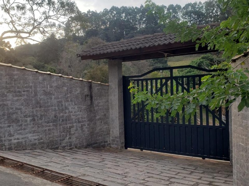 LINDA ÁREA EM EXTREMA